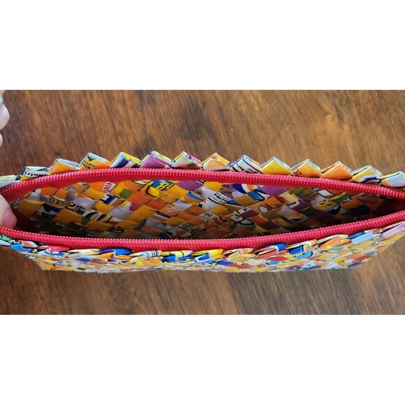 Nahui Ollin Clutch/Wristlet Candy Wrapper Multicolor Bag - Picture 4 of 8